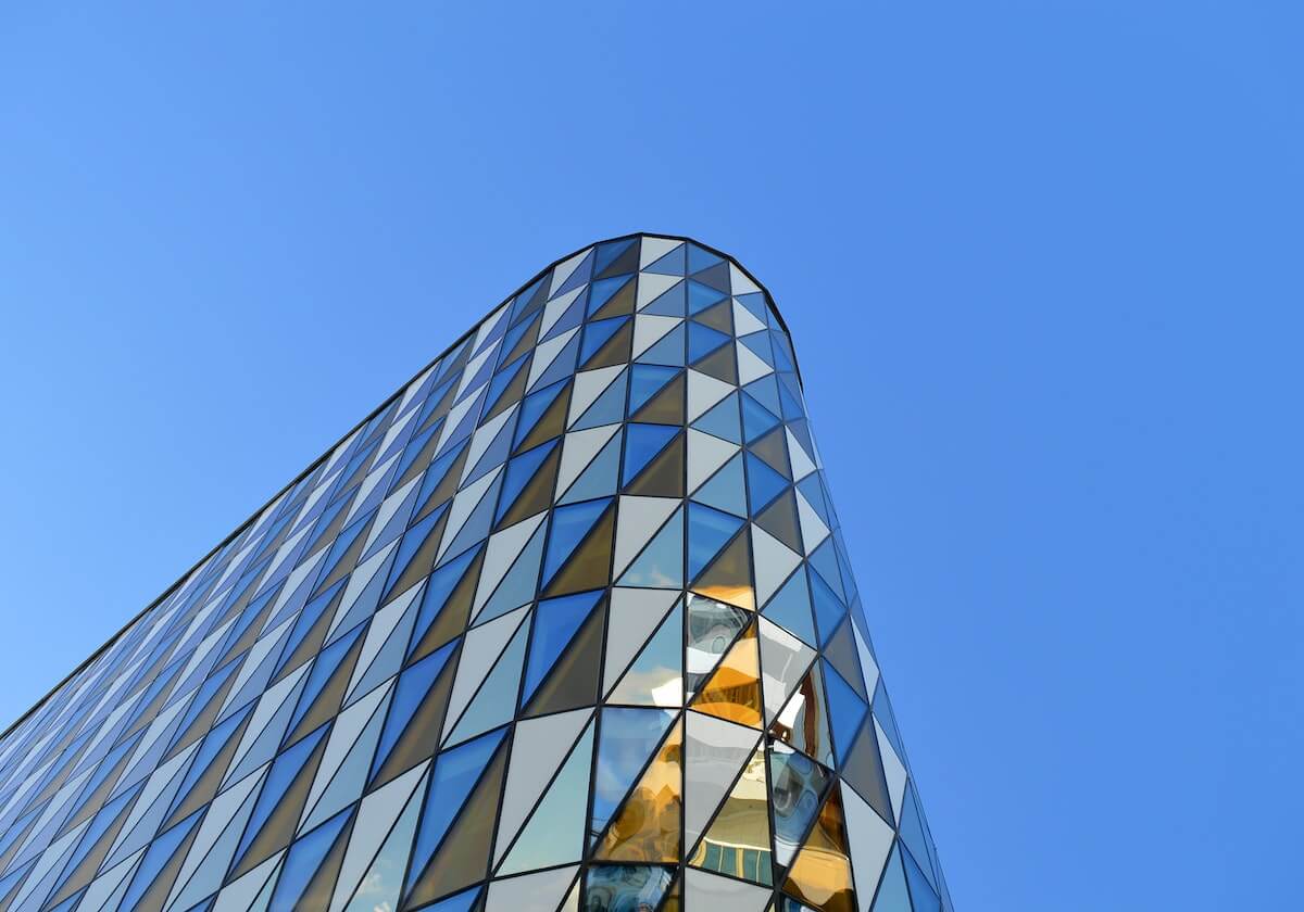 竞技宝LOL-阿职联竞技队球员勺子点球踢飞，对方球员竟然疯狂感谢